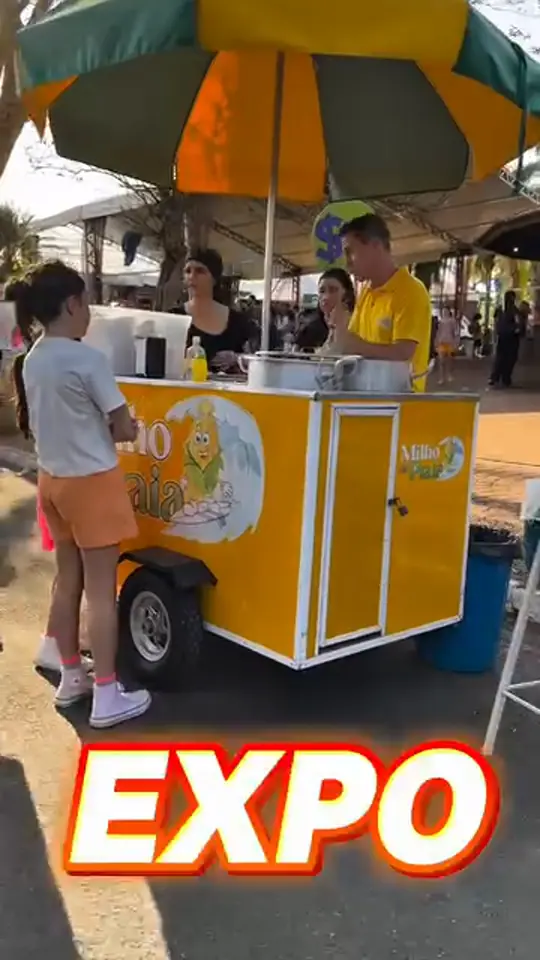 Equipe do Milho da Praia em ação